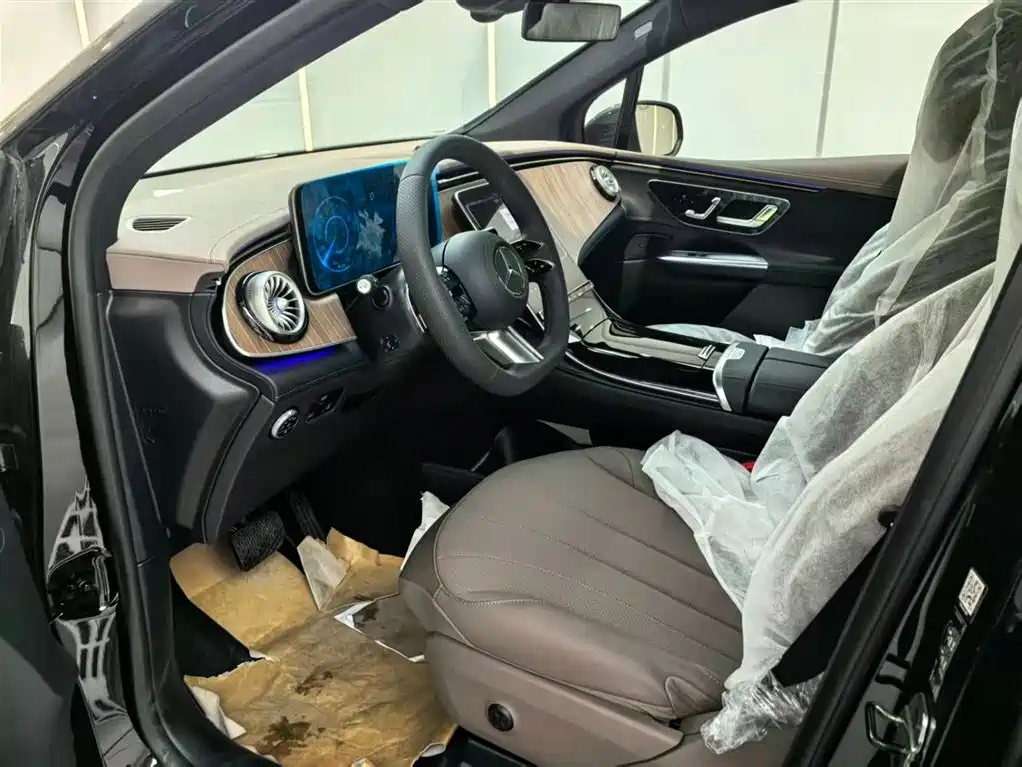 Mercedes-Benz EQE SUV 2025 2024 500 4MATIC Pioneer Edition