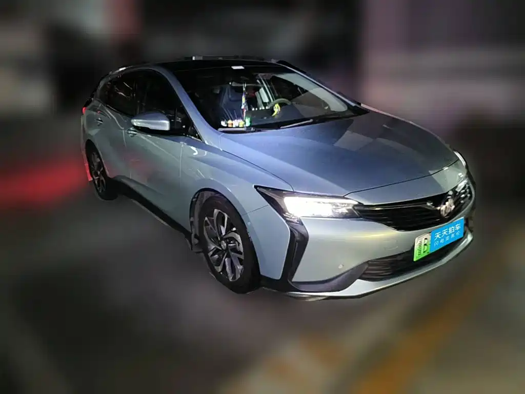 Photo 3 - Buick Velite 6