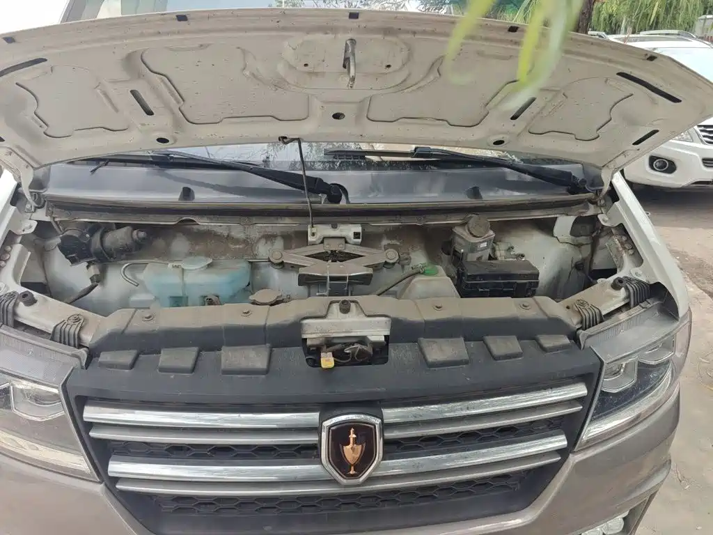 Jinbei New Hiace S 2022 2022 1.5L Fortune Truck without AC China VI SWC15M