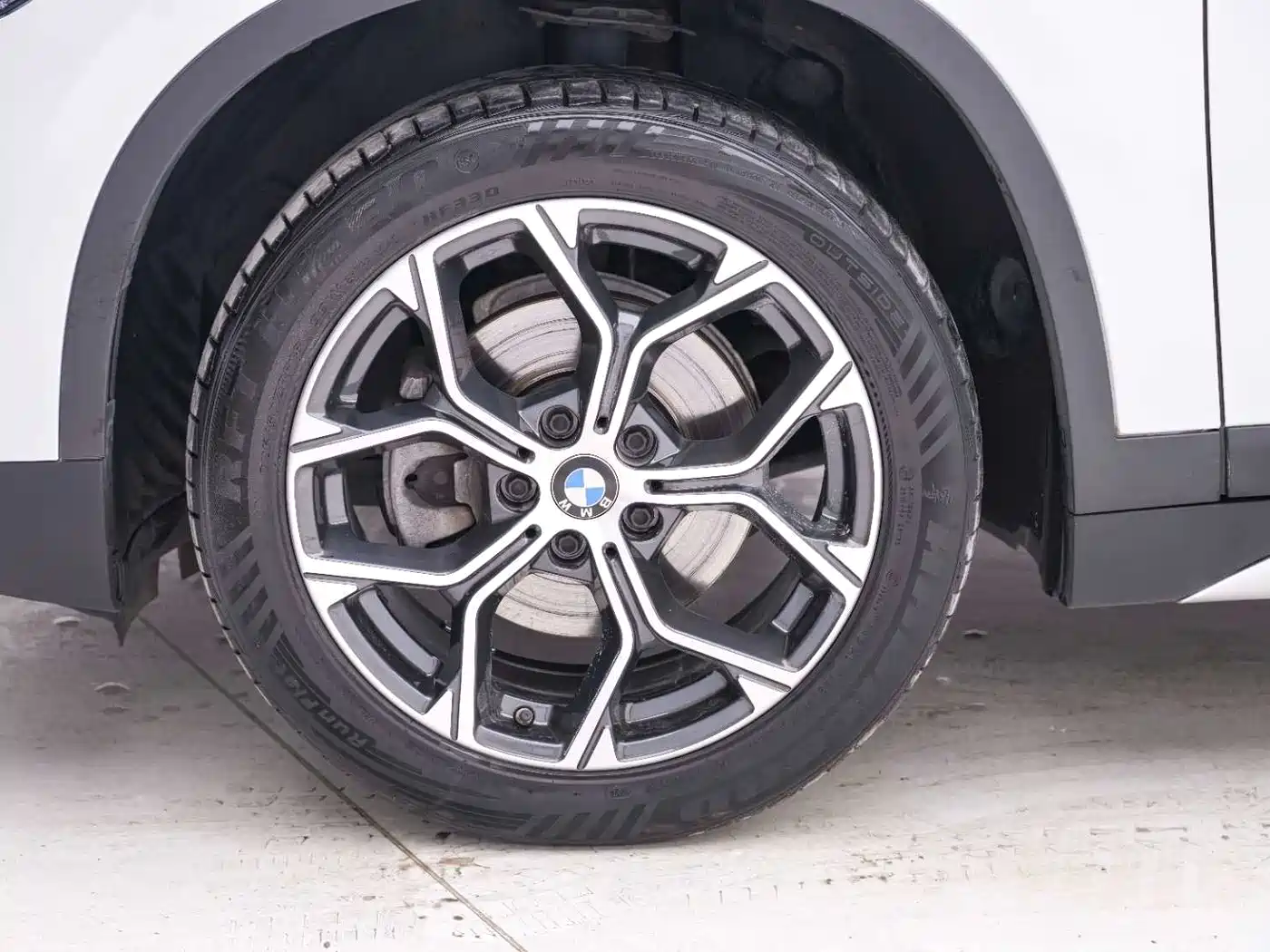 BMW X1 2020 sDrive20Li Premium Edition фото 9