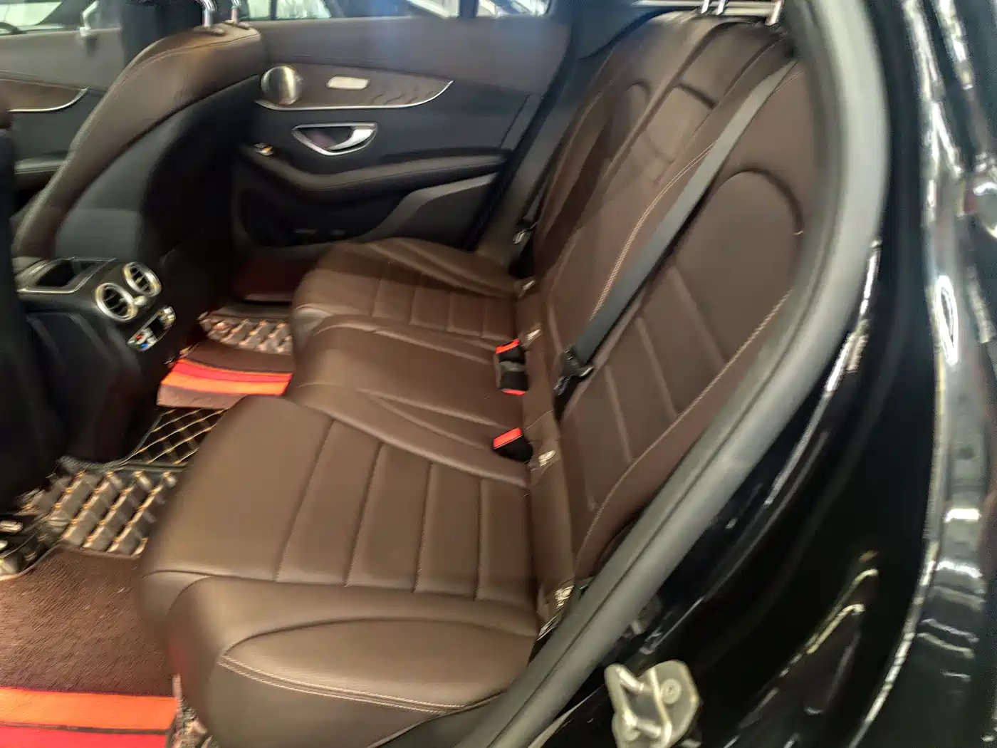 Mercedes-Benz GLC 2022 Model GLC 300 L 4MATIC Dynamic Edition фото 8