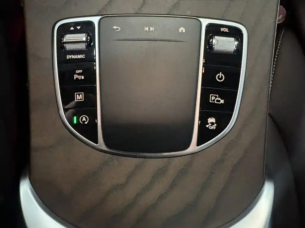 Mercedes-Benz GLC 2022 Facelift II GLC 260 L 4MATIC Luxury фото 26