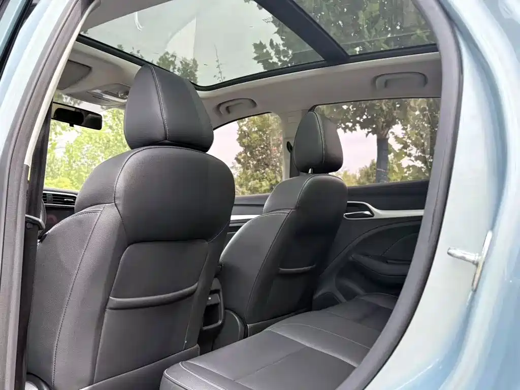 MG EZS Pure Electric 2019 2019 E-Plus Edition