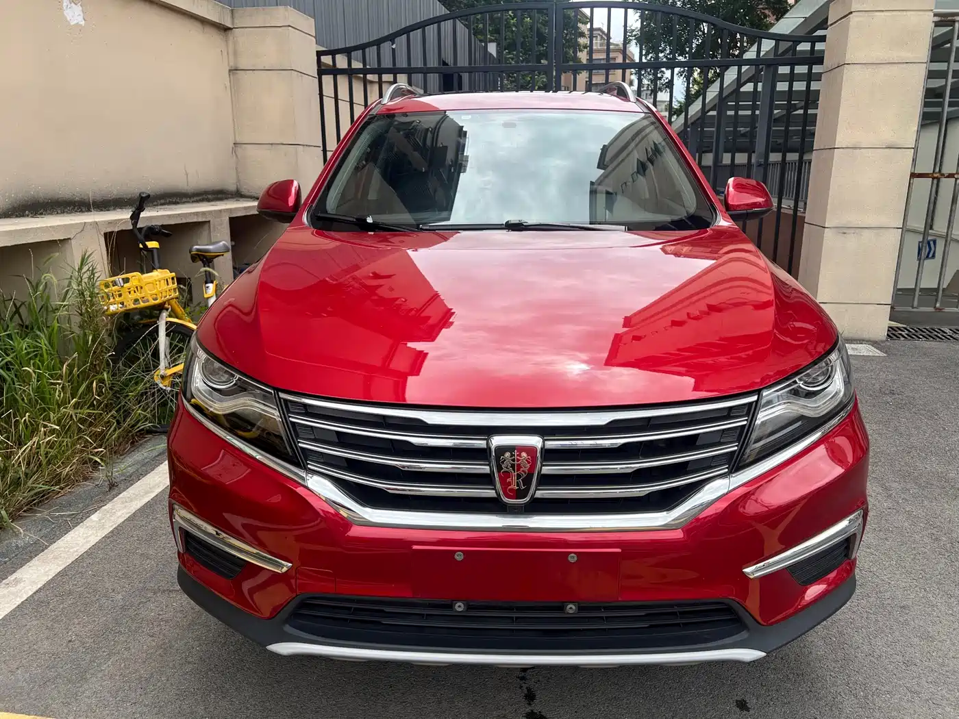 Фото 1 - Roewe RX5