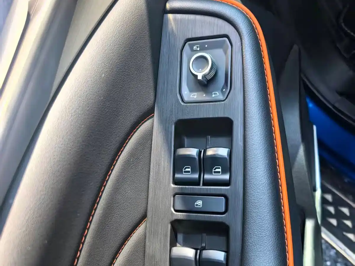 Фото 12 - Haval F7