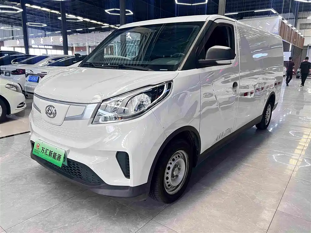 SAIC Maxus Maxus EV30 2023 — пригон из Китая