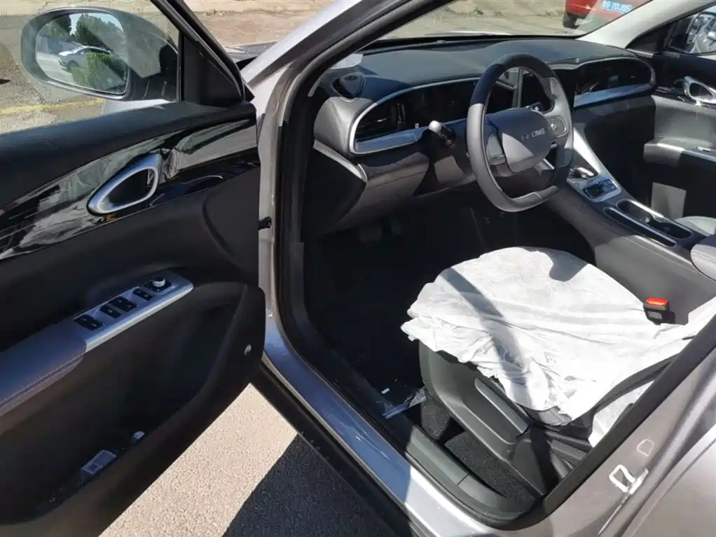 Geely Galaxy Starry Wish 2026 Edition 310km Youth Version фото 16