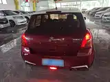 Фото 6 - Suzuki Swift