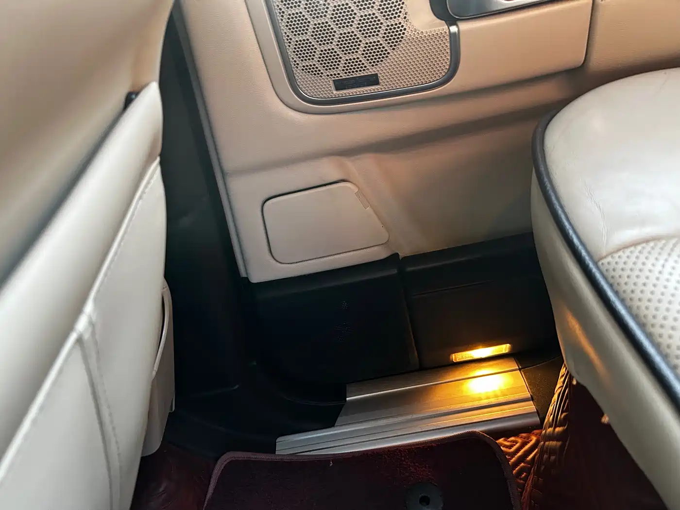 Land Rover Range Rover 2012 5.0 SC V8 Ultimate Genesis Edition фото 14