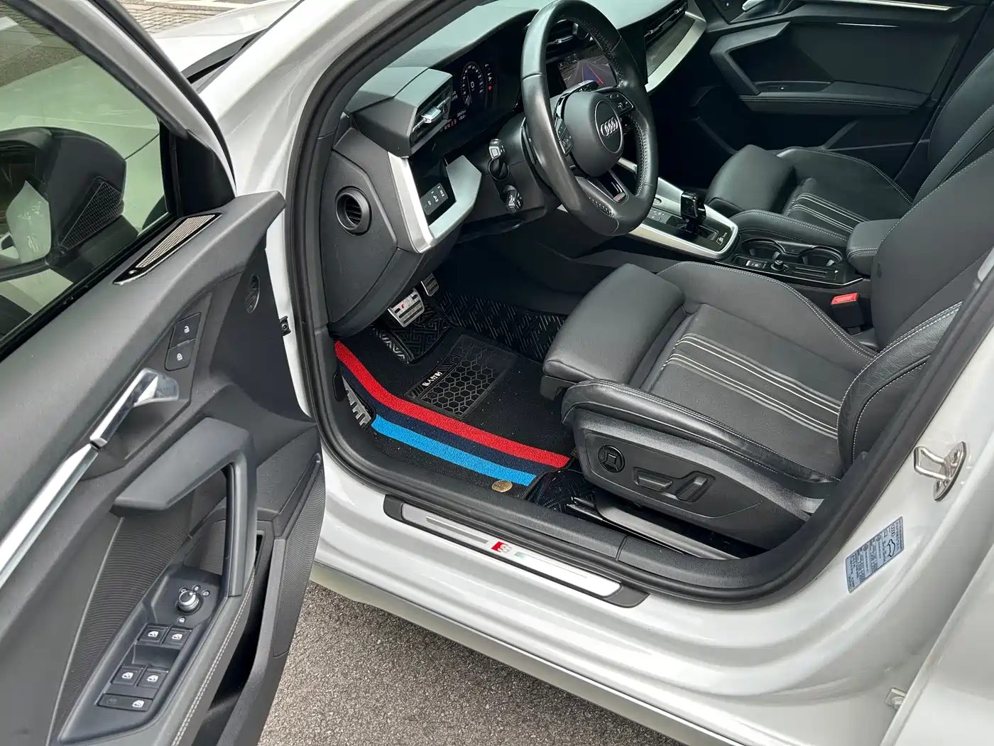 Audi A3 2022 A3L Limousine 35 TFSI Style Sport фото 9