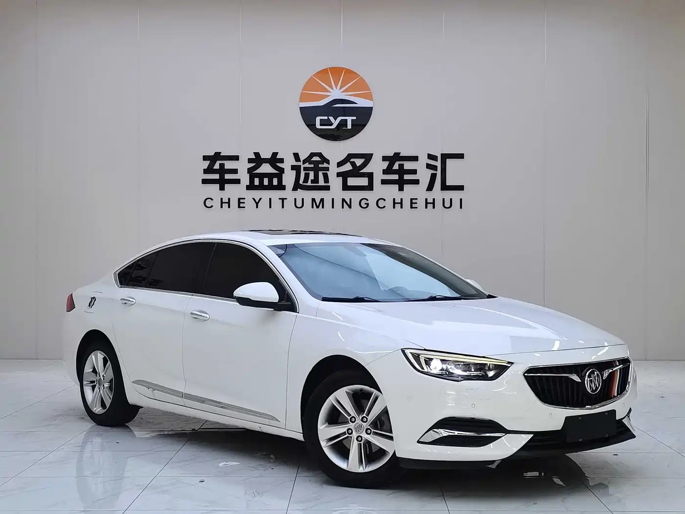 Buick Regal 2017 30H Luxury Model фото 3