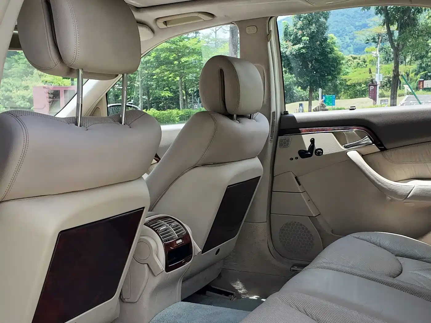 Mercedes-Benz S-Class 2005 2004 S 350