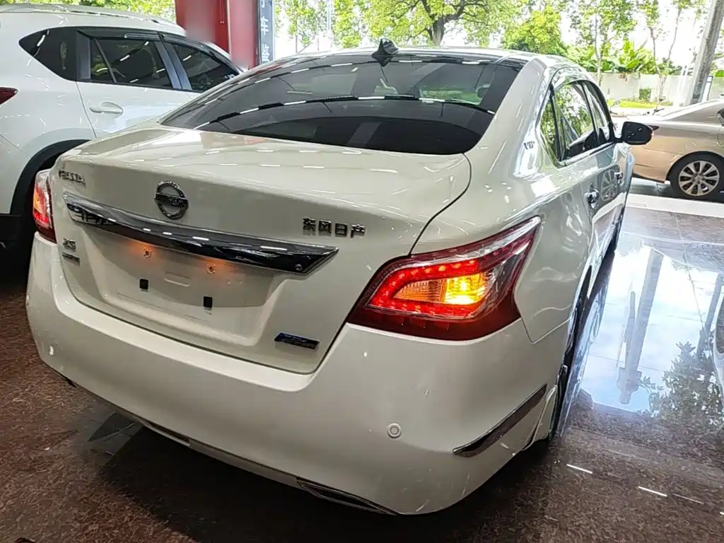 صورة 7 - Nissan Teana