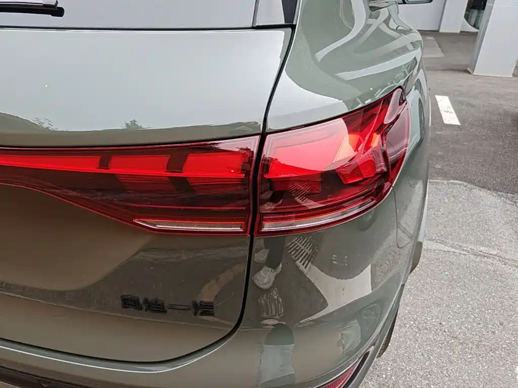 Audi Q6L e-tron 2026 2025 Model Pioneer Edition