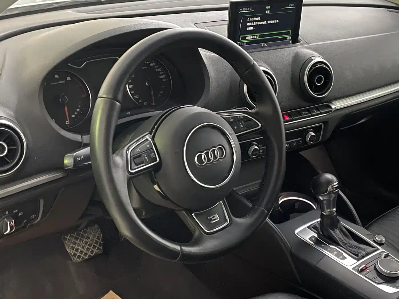 Audi A3 2015 Sportback 40 TFSI Automatic Comfort фото 7