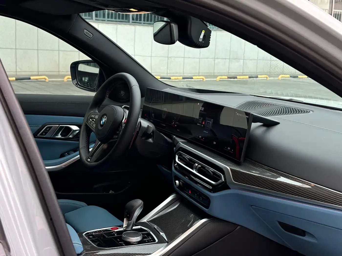 BMW M3 2023 M3 Sedan Thunder Edition фото 13