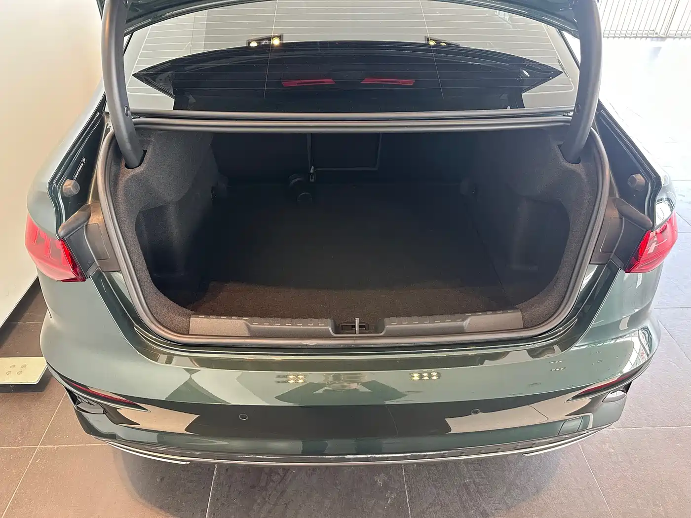 Audi A3 2024 Model A3L Limousine 35 TFSI Fashion Sport фото 11