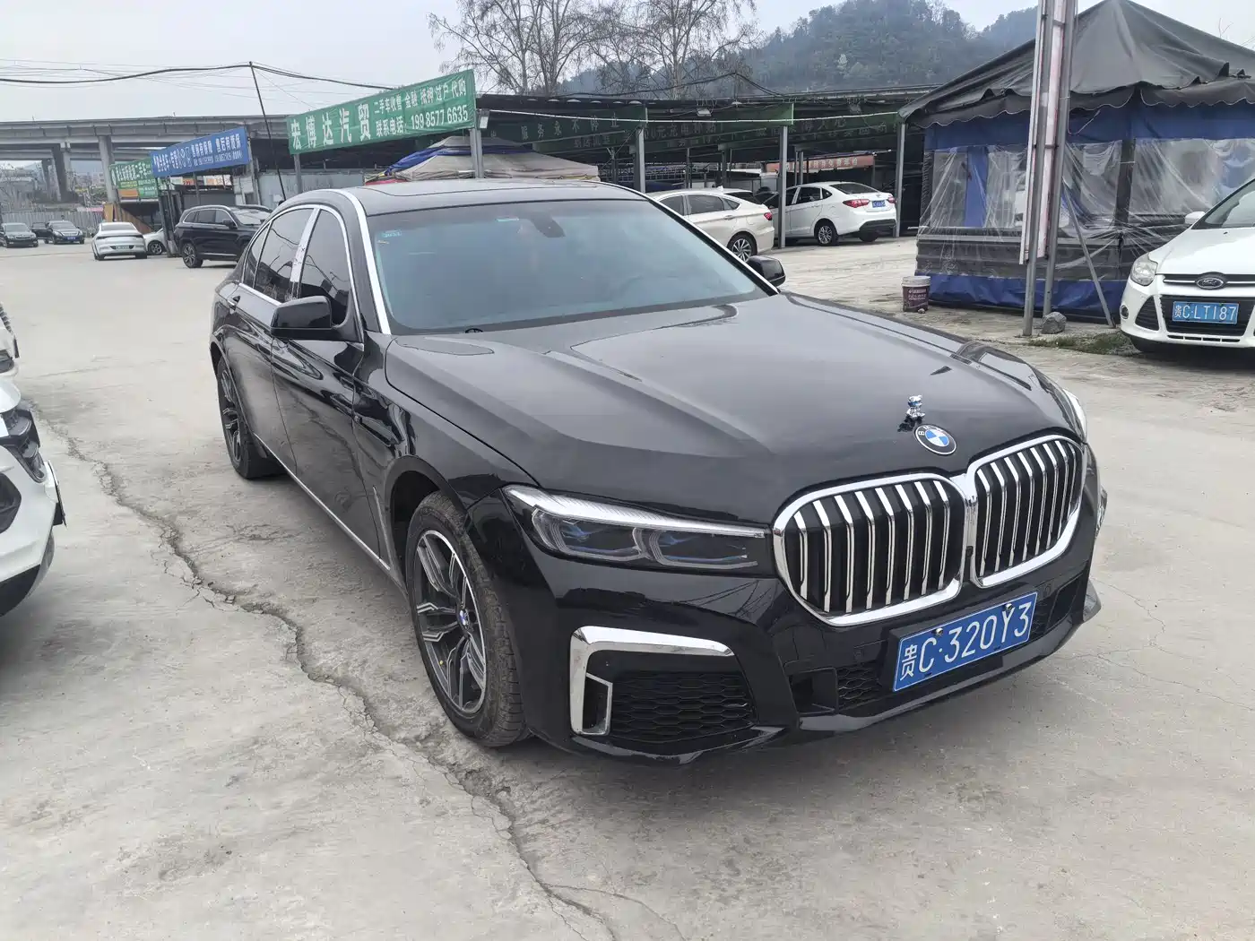 BMW 7 Series 2009 Model 740Li Leading Edition фото 3