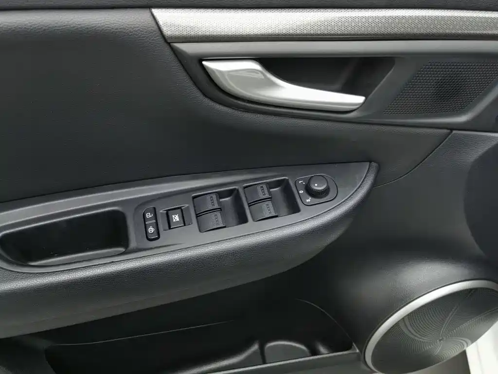 Besturn B50 2017 2016 1.6L Automatic Luxury