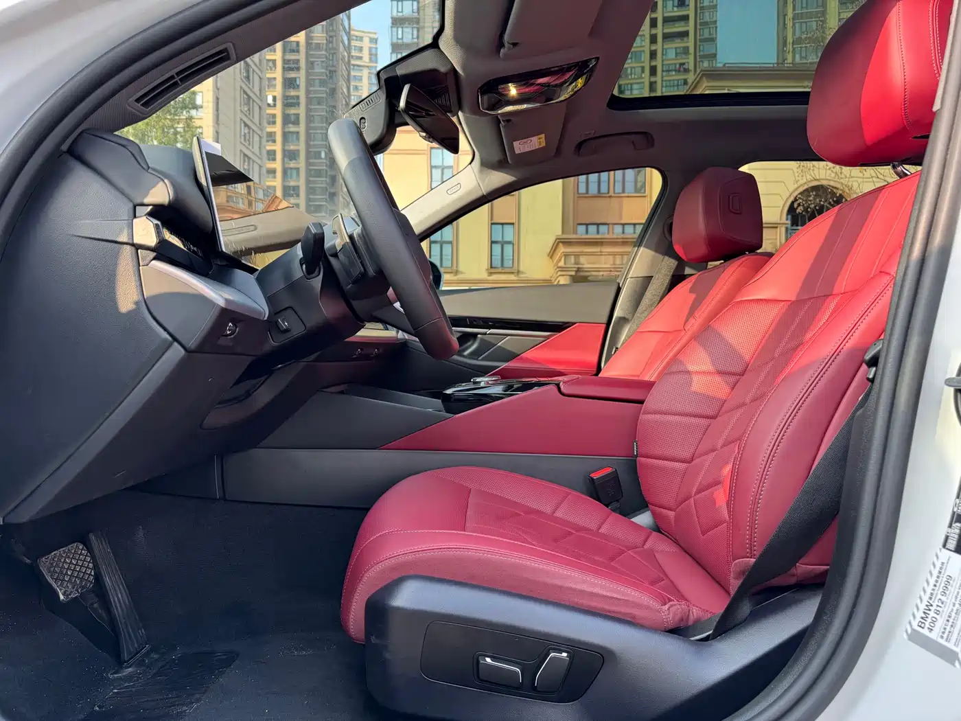 BMW 5 Series 2024 525Li M Sport Package фото 7