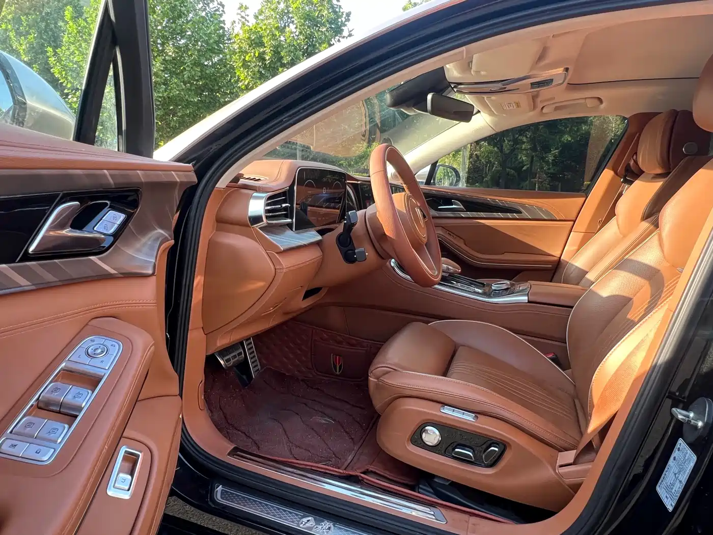 Hongqi H9 2020 2.0T Smart Connection Qi Xiang Edition фото 8