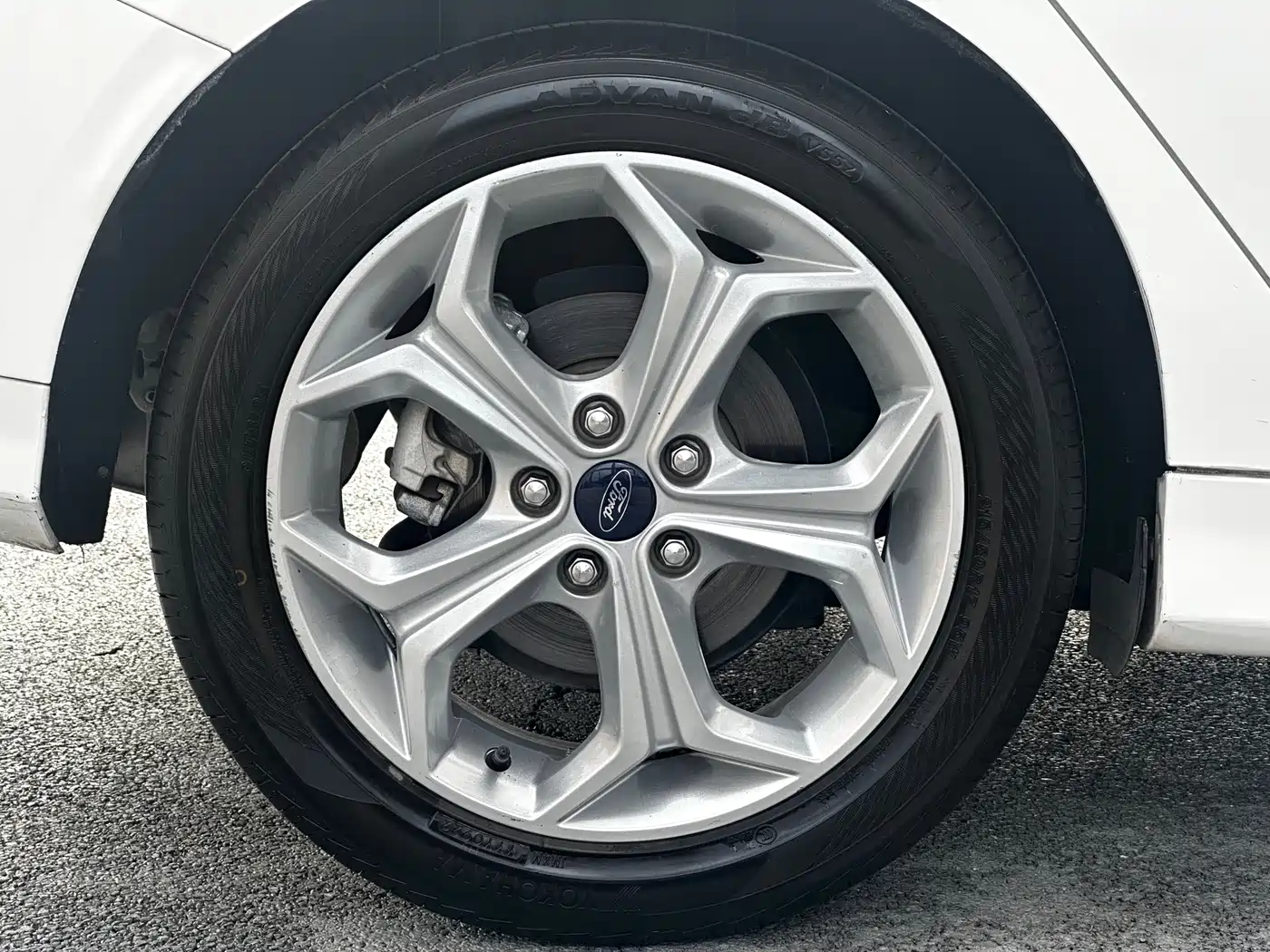 Ford Focus 2014 2012 Hatchback 2.0L Automatic Luxury Sport