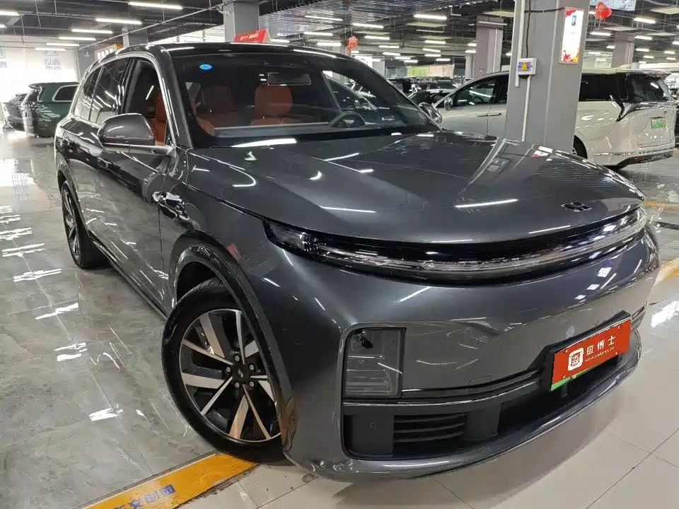 Фото 3 - Li Auto L7