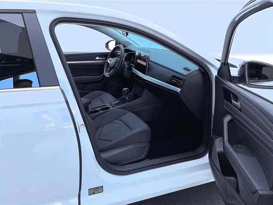 Volkswagen Lavida 2024 Model 300TSI DSG Starlight Leading Edition фото 8