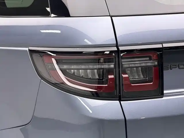Photo 19 - Land Rover Discovery Sport PHEV