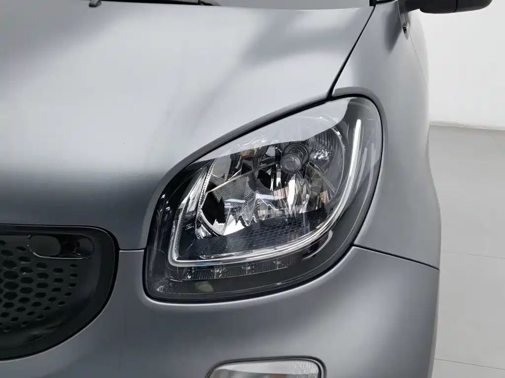 Photo 7 - smart fortwo