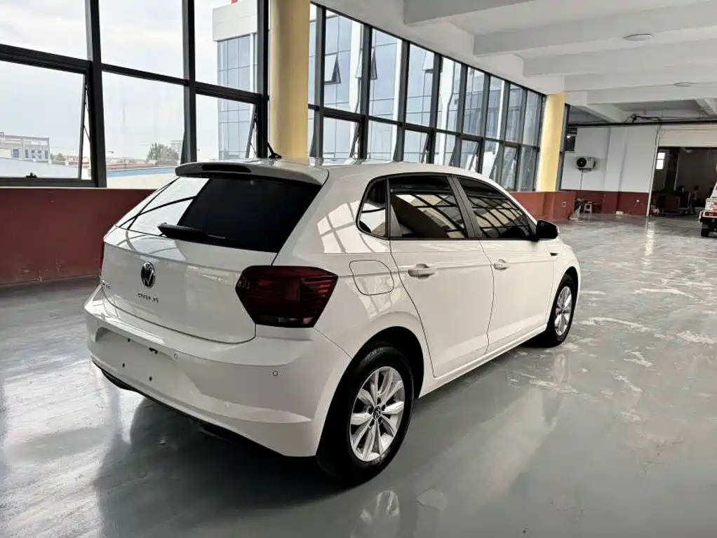 Volkswagen Polo 2022 2021 Plus 1.5L Automatic Colorful Tech Edition