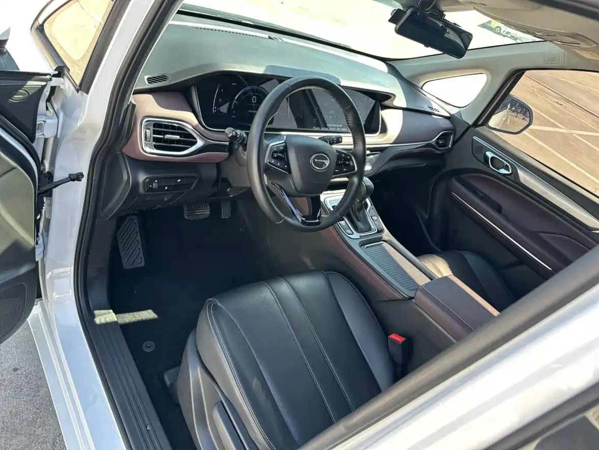 GAC Trumpchi Trumpchi M6 2021 PRO 270T DCT Luxury Edition фото 8