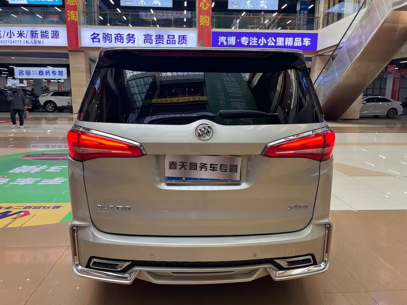 Buick GL8 2018 ES 28T Comfort Type China VI фото 6