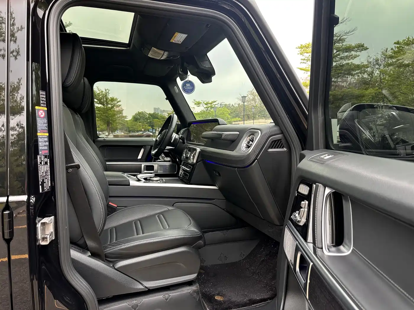 Mercedes-Benz G-Class 2022 G 500 фото 13
