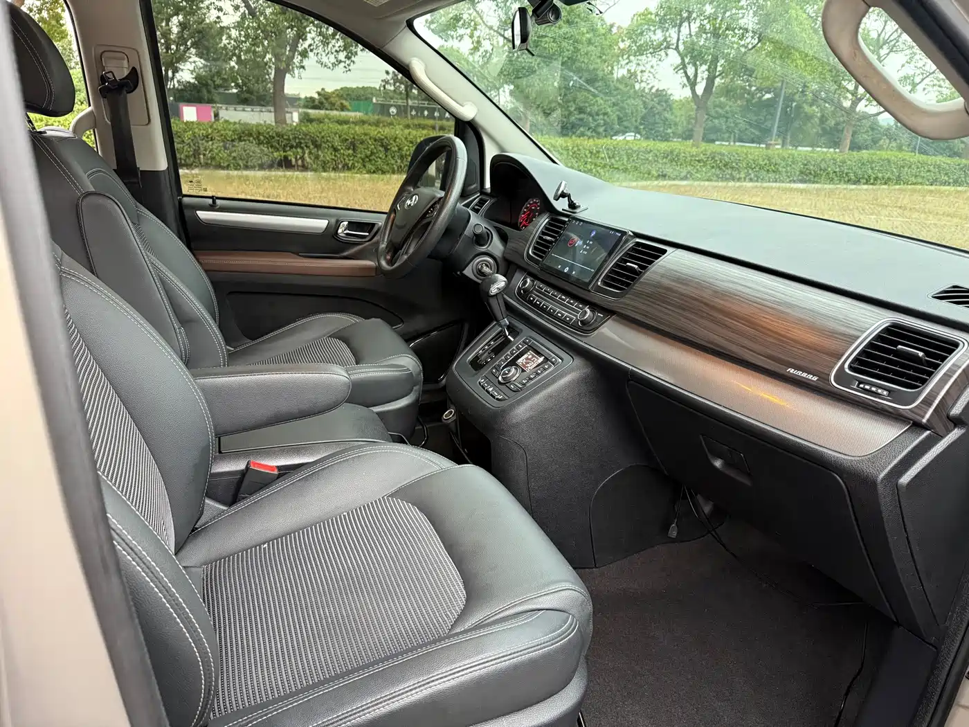Maxus G10 2018 2018 PLUS 2.0T Automatic Executive Edition