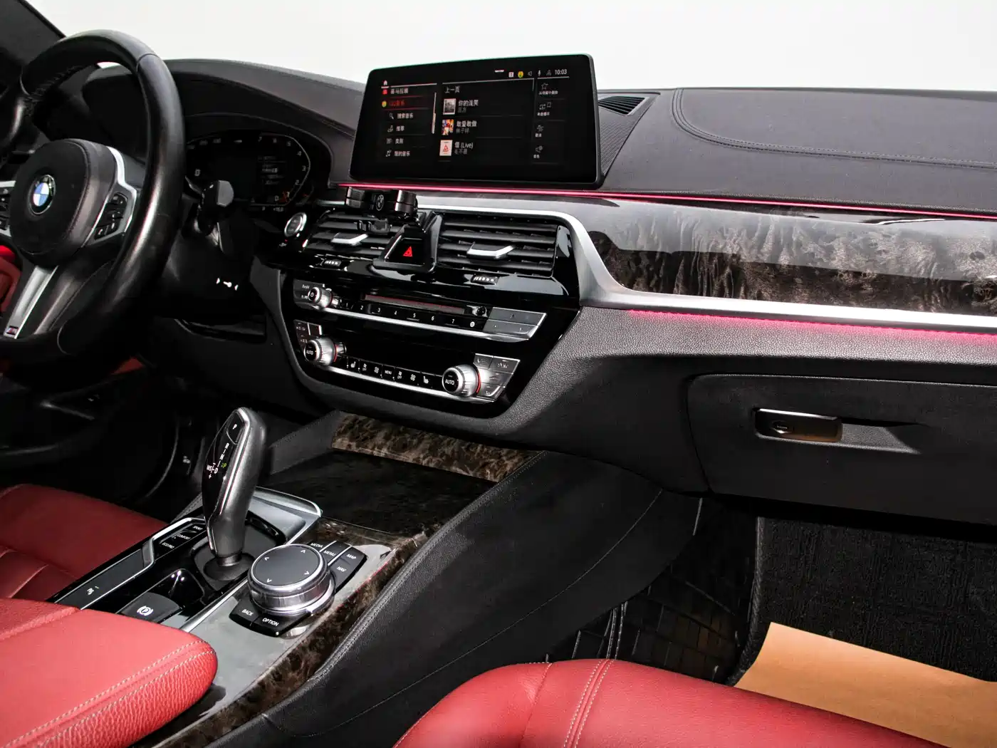 BMW 5 Series 2019 530Li Leading M Sport Package фото 3