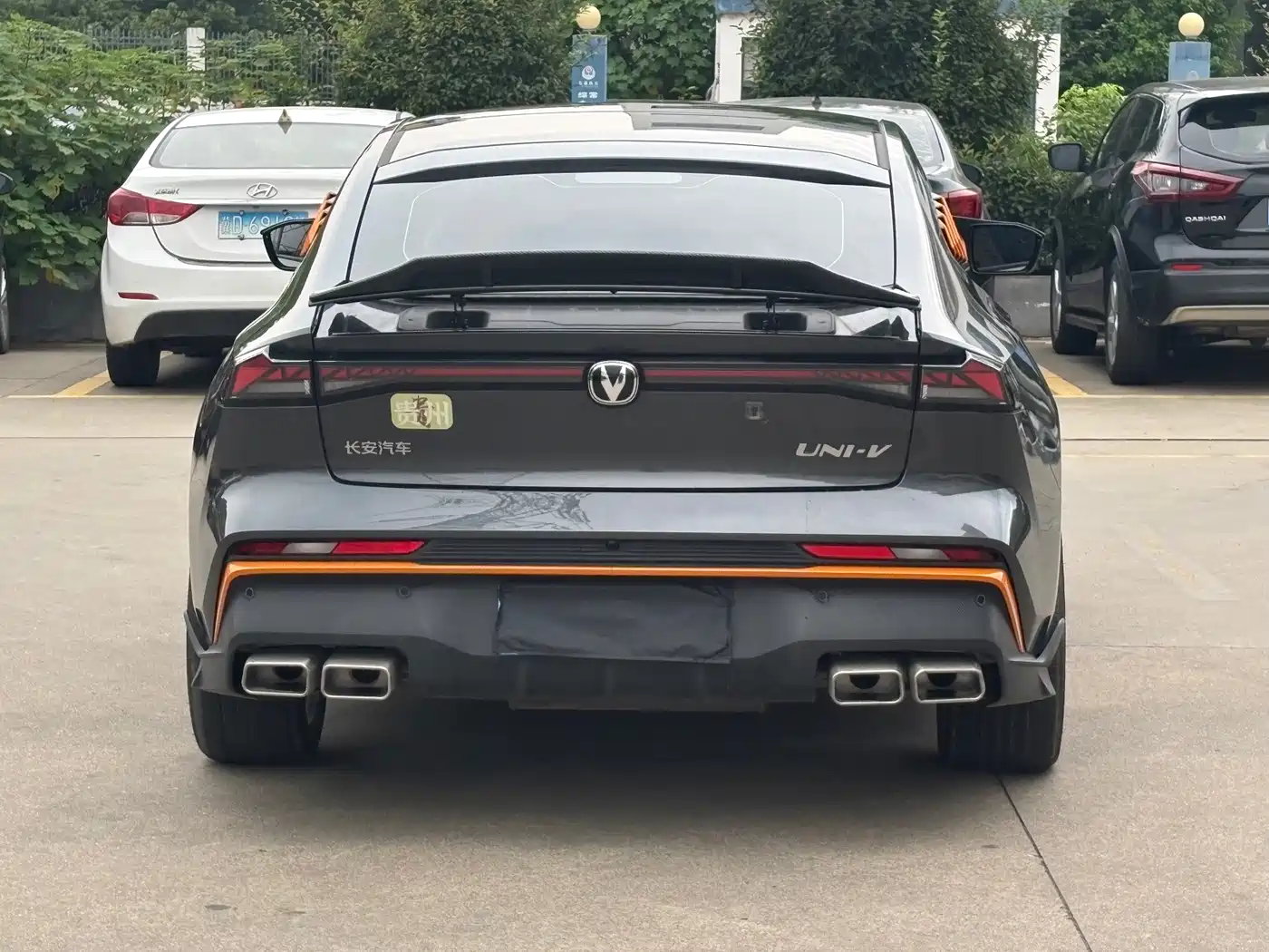 Changan UNI-V 2025 2024 1.5T Deluxe Sport