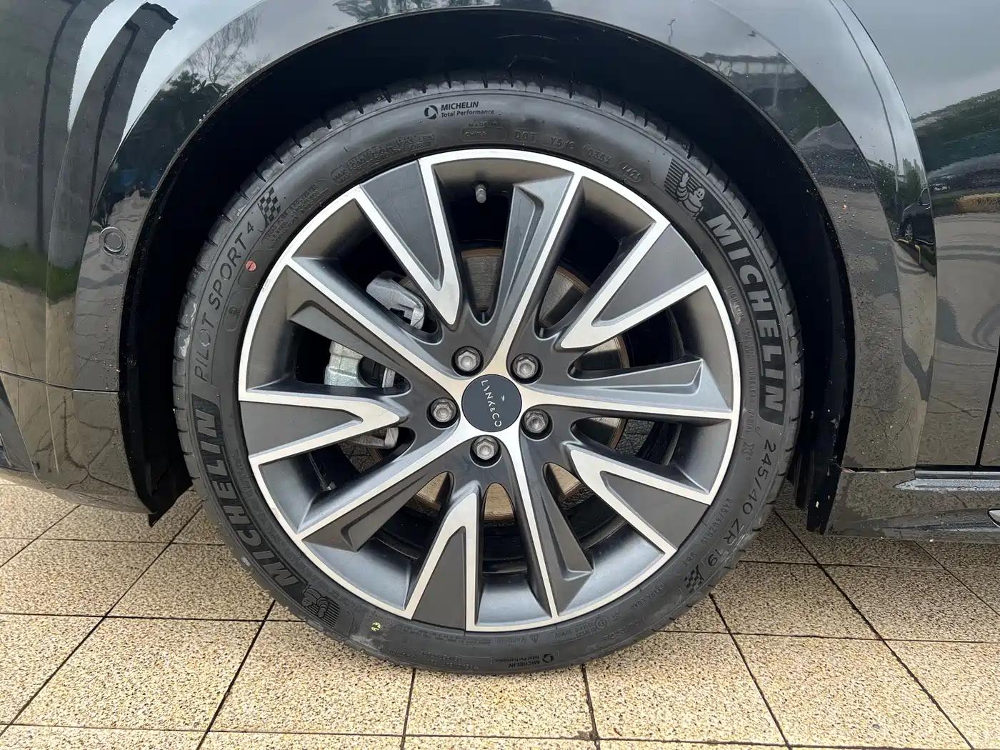 Lynk & Co 02 Hatchback 2021 2.0TD Halo фото 6