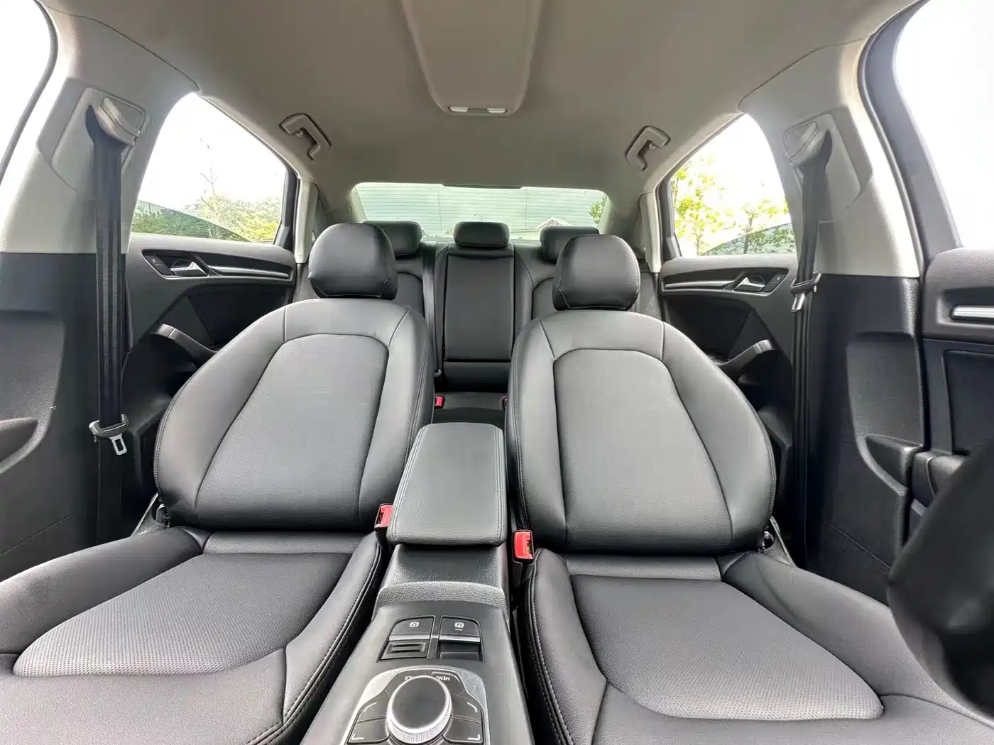 Audi A3 2016 Limousine 35 TFSI Progressive фото 10