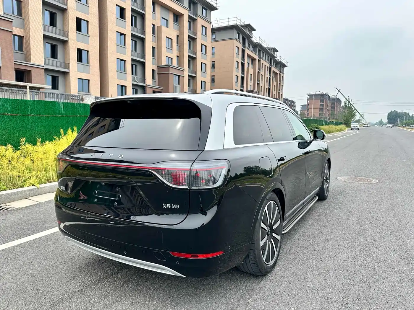 AITO Wenjie AITO M9 2024 Extended Range Ultra 42kWh 6-Seater фото 9