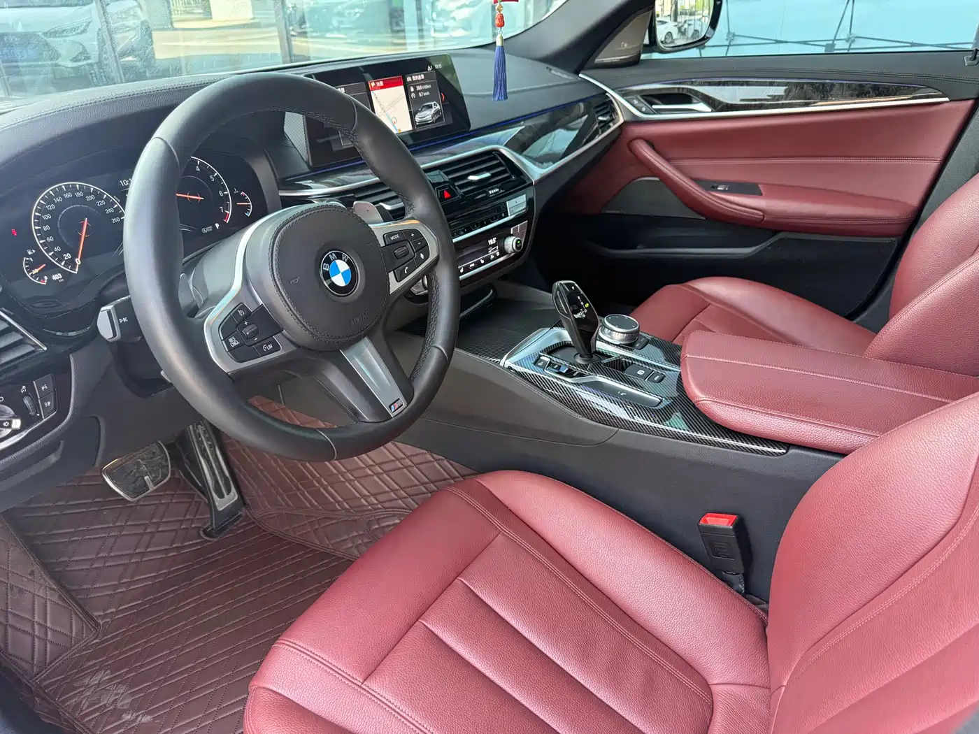 BMW 5 Series 2019 530Li Leading M Sport Package фото 4