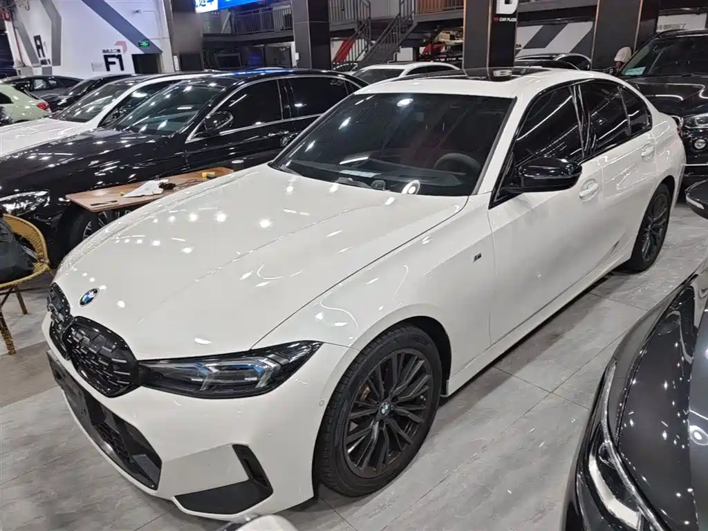 BMW 3 Series 2024 330i M Sport Shadowline Package