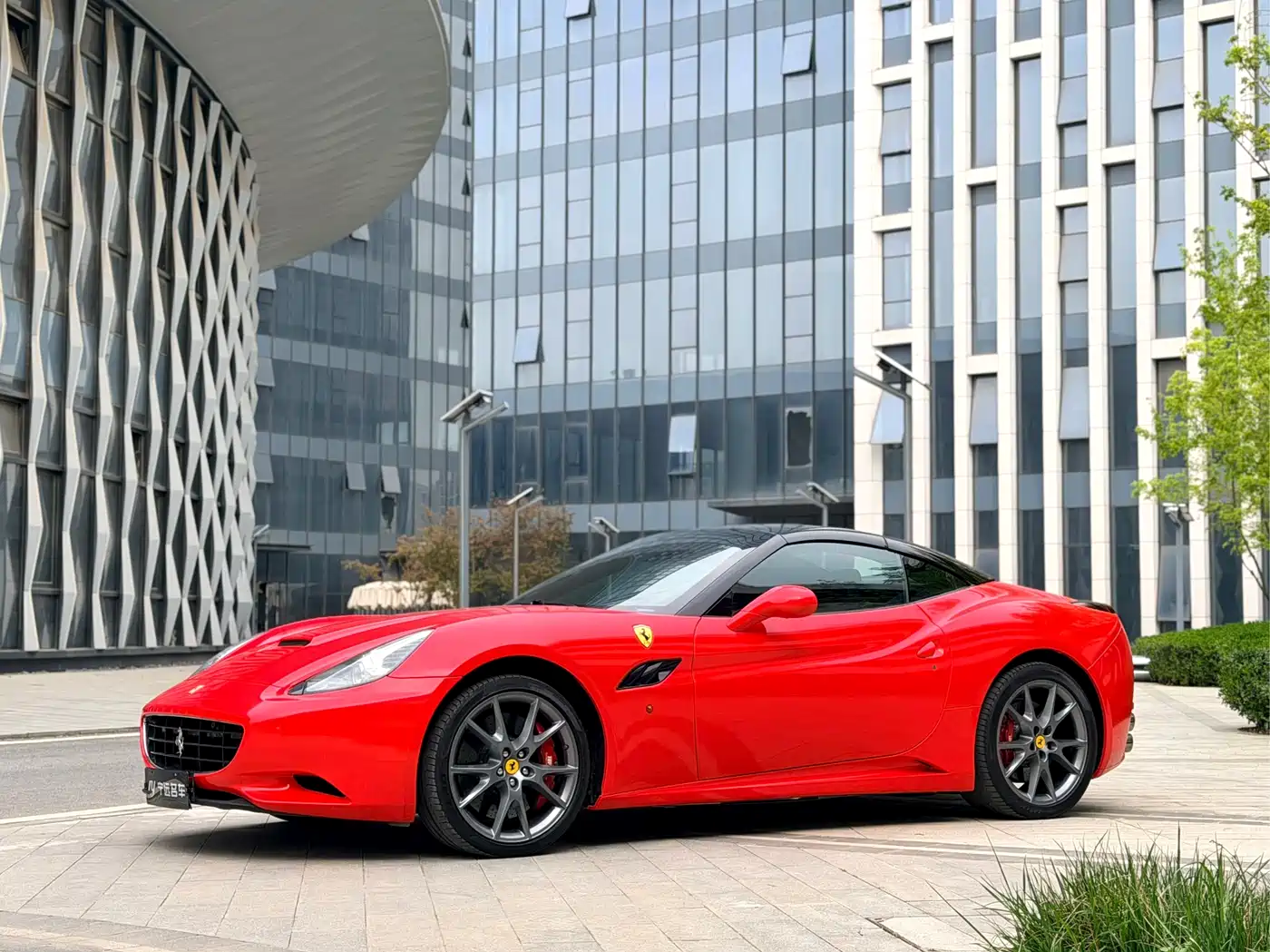 Ferrari California T 2011 2009 4.3L Standard