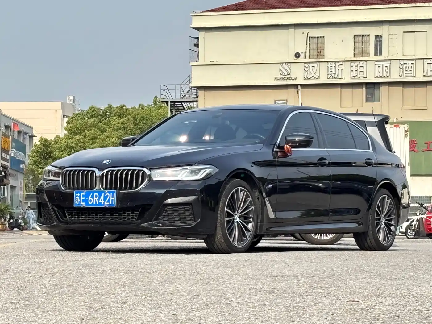 BMW 5 Series 2022 530Li Executive M Sport Package фото 2