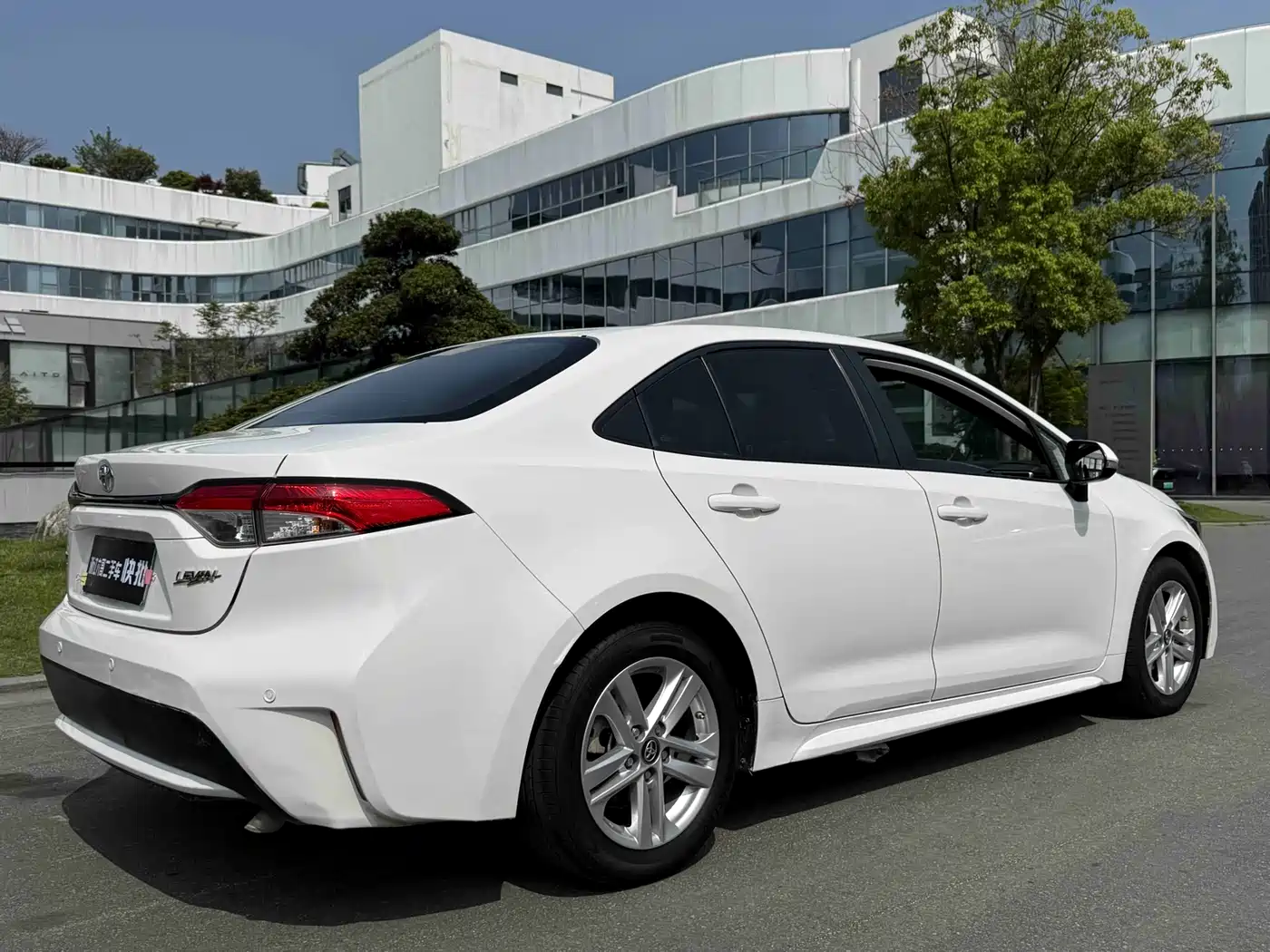 Toyota Levin 2022 TNGA 1.5L CVT Progressive Edition фото 12