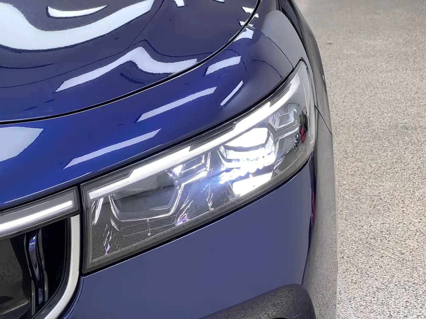 Voyah Auto VOYAH FREE 2021 AWD Standard Range Extender Exclusive Luxury Package фото 8