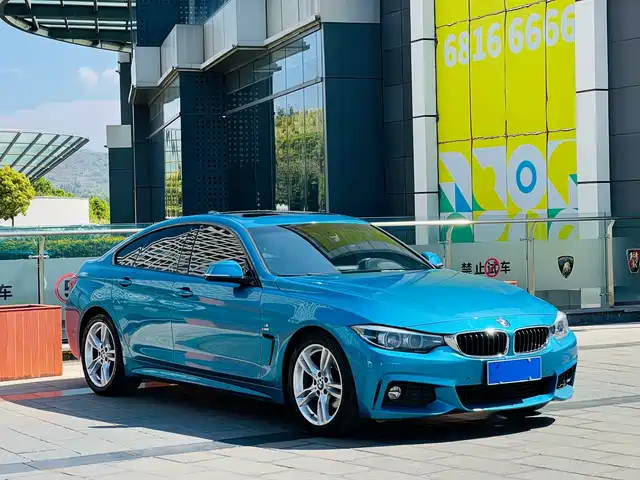 BMW 4 SERIES