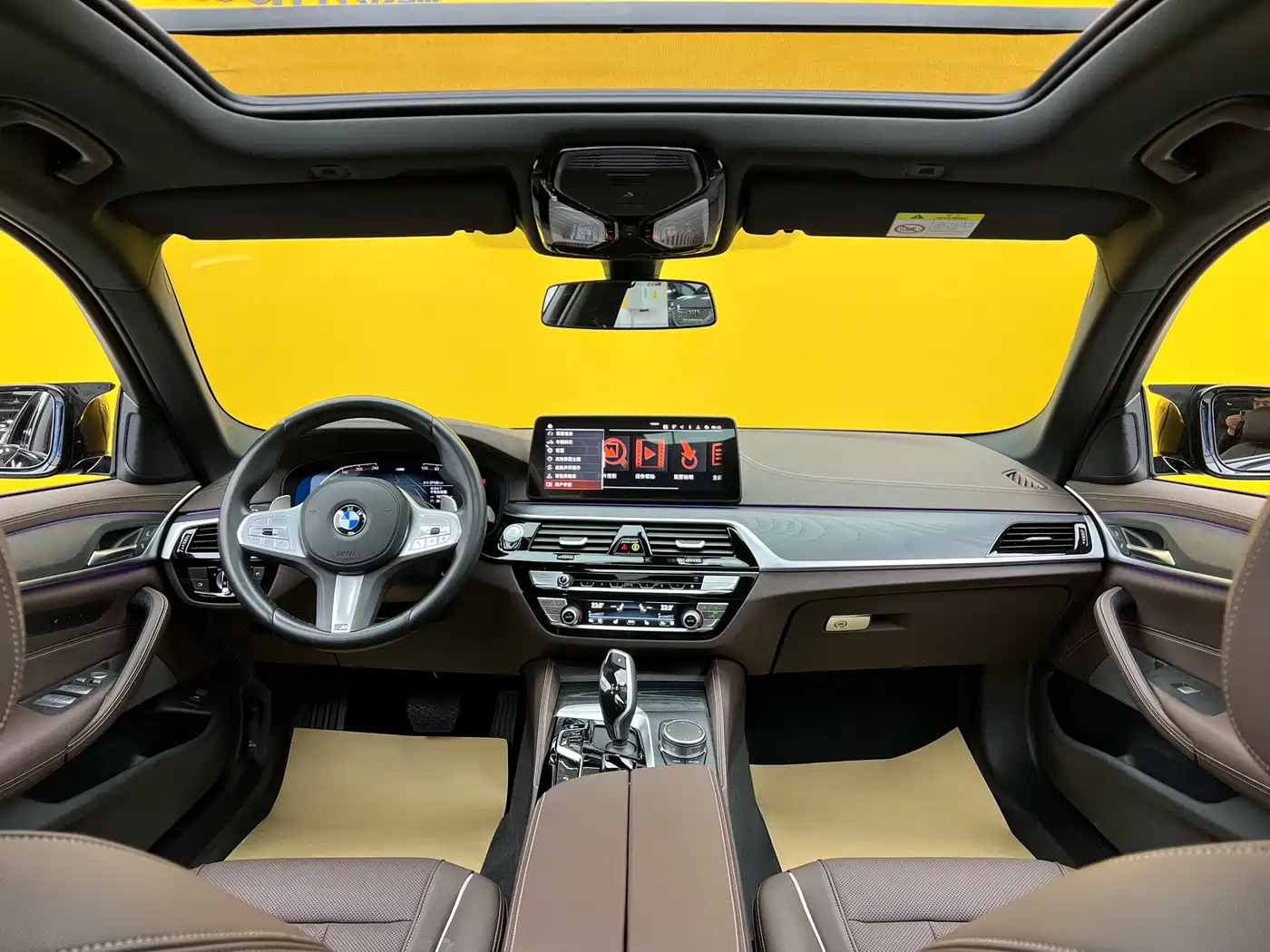 BMW 5 Series 2023 Facelift 530Li Leading M Sport Package фото 8