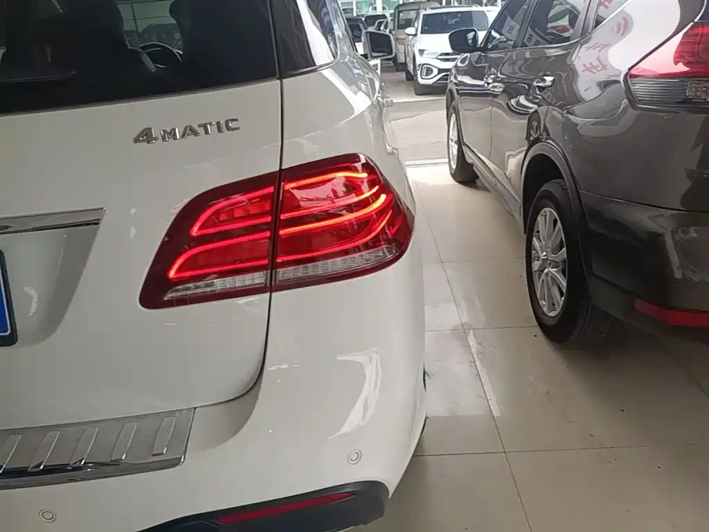 Mercedes-Benz GLE 2015 GLE 320 4MATIC фото 8