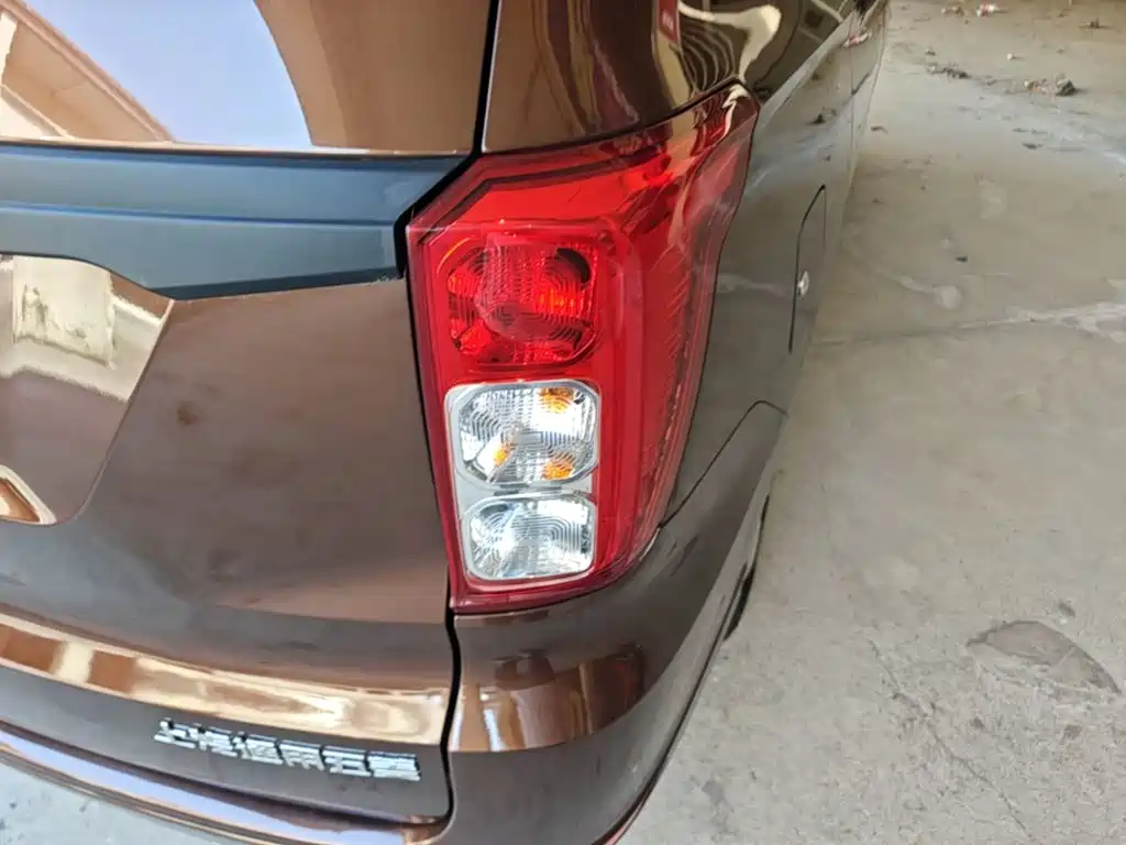 Wuling Motors Wuling Hongguang 2022 2021 1.5L S Basic LAR